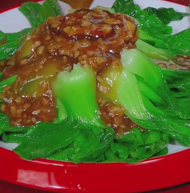 Bok Choy With Savory Oyster Sauce