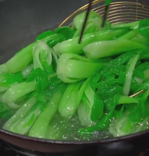 take out the bok choy and drain