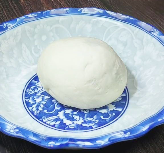 chicken bun dough