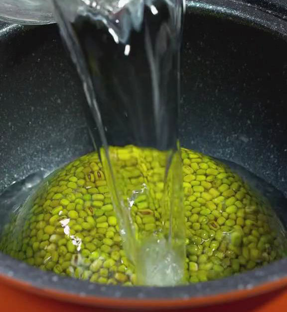 add water to the frozen Green Bean