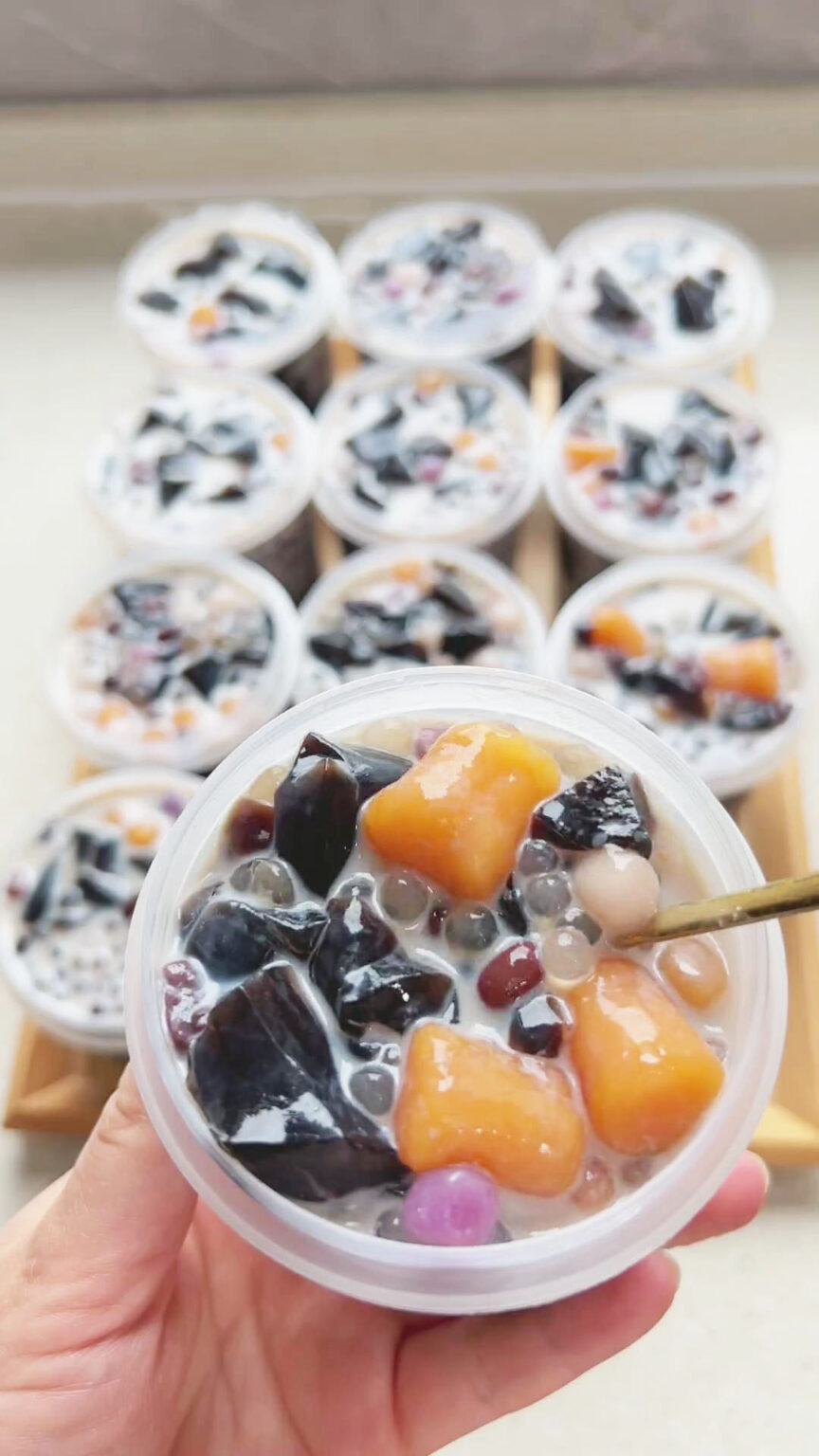 Grass Jelly Recipe (Dessert With Drink) Kitchen (Mis)Adventures