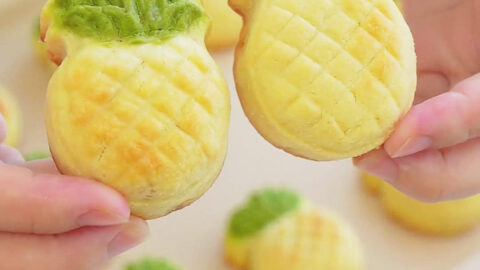 Simple Pineapple Cake | Buy Heart Shape Pineapple Cake Online