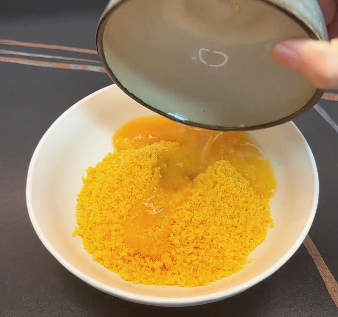 Pour the gelatin mixture onto the egg yolk mixture