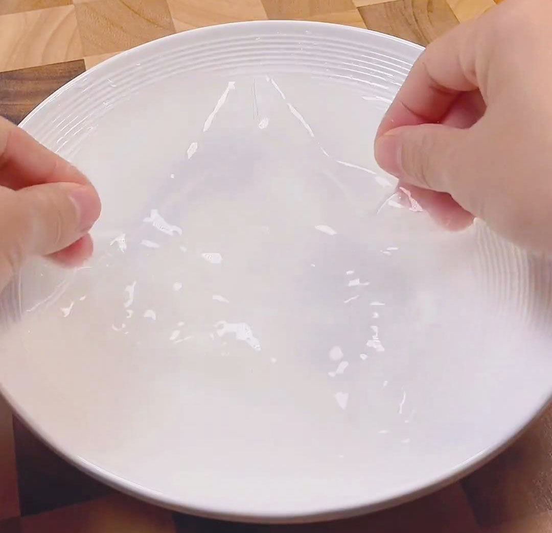Soak rice paper in water