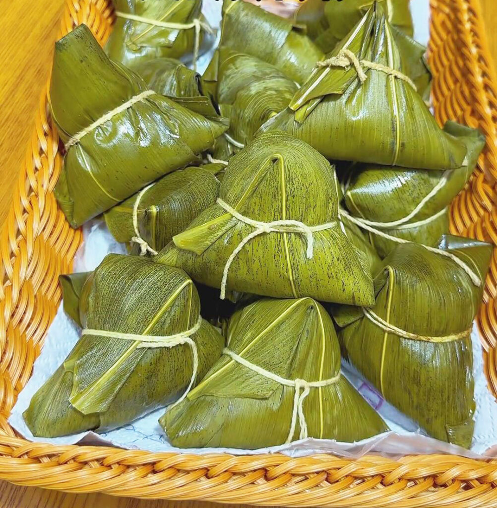 Zongzi Recipe (Chinese Sticky Rice Dumpling) - Kitchen (Mis)Adventures