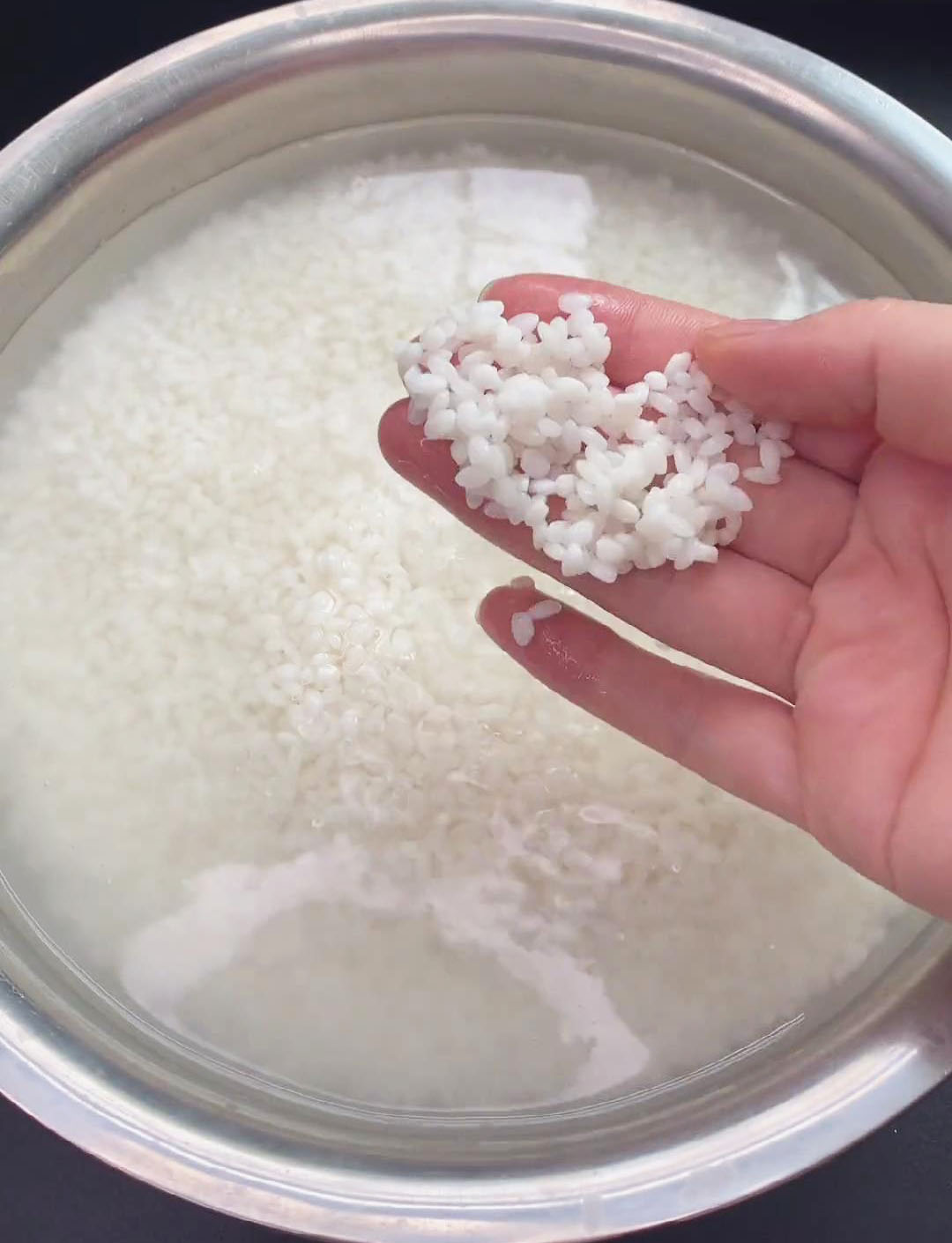 soak the glutinous rice overnight