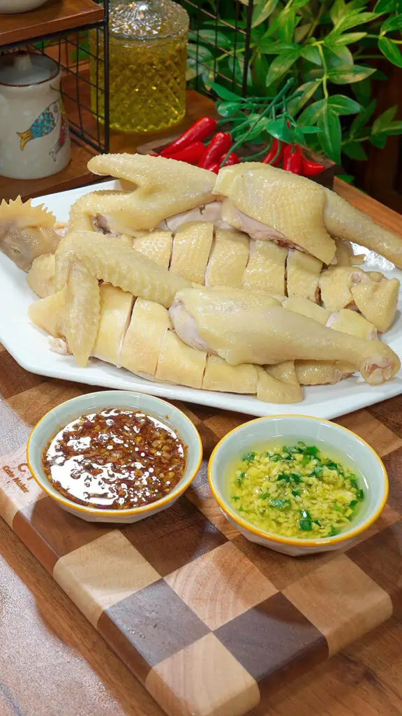 5-Step Chinese Poached Chicken (With 2 Dipping Sauces) - Kitchen (Mis ...