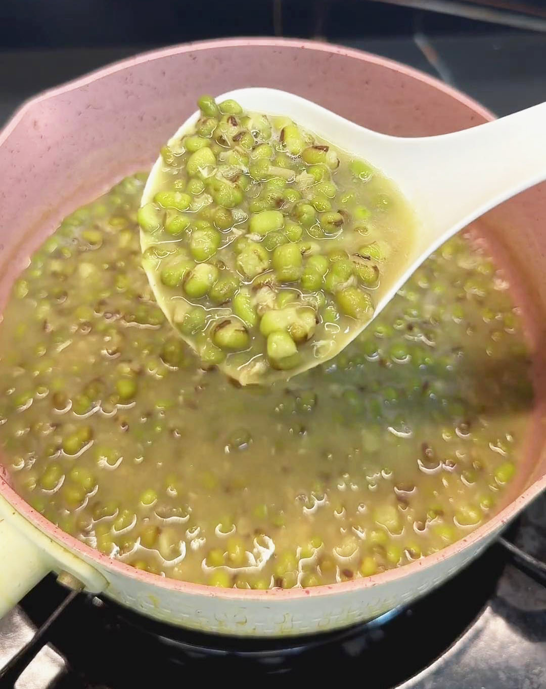 mung beans become tender and bloated